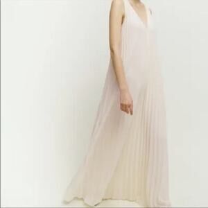 ❤️Reformation Pleated Rafina Long Dress❤️